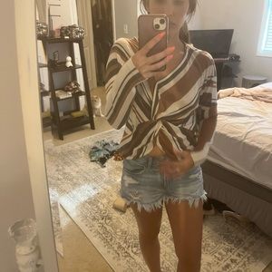 Vestique long sleeve twist top